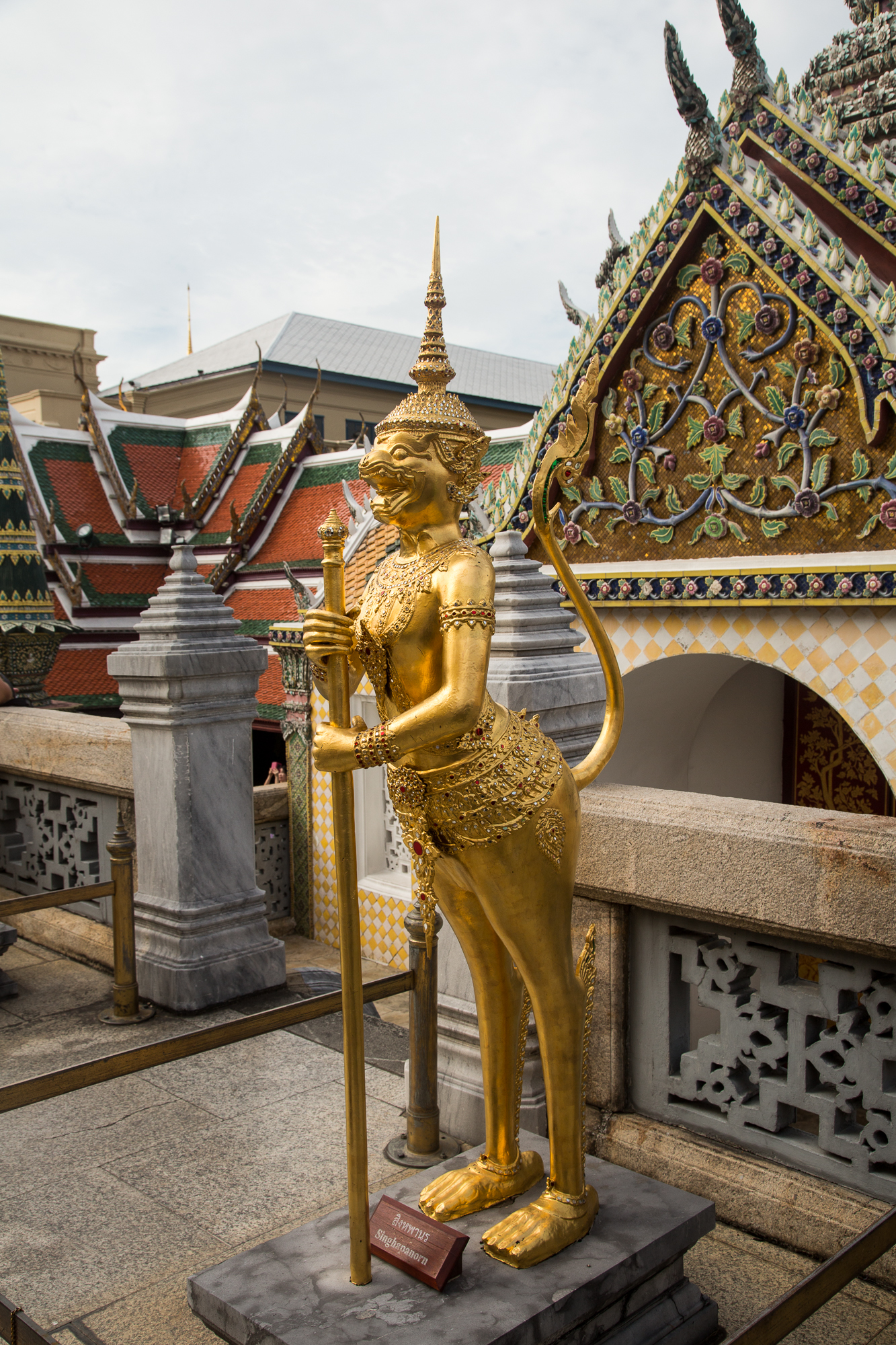 Temple Wat PHO